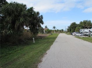 7449 Cobb Rd, Bokeelia, FL 33922