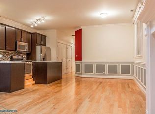 7004 S Cornell Ave #2S, Chicago, IL 60649