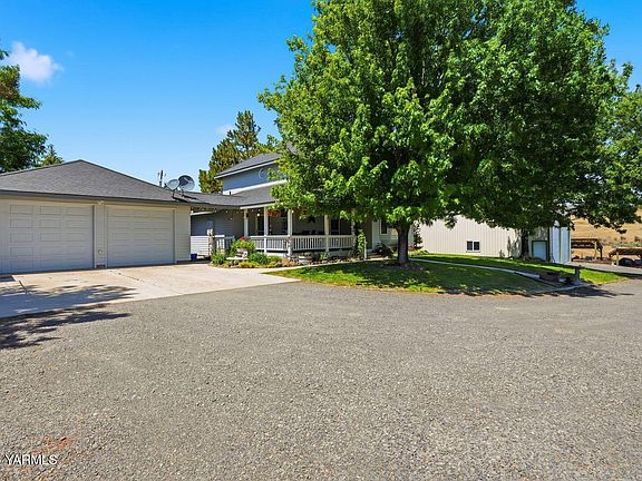 3rd image of 530 Wakatak Rd