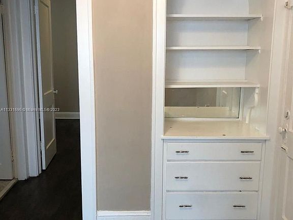 2nd image of 344 Mendoza Ave APT 3
