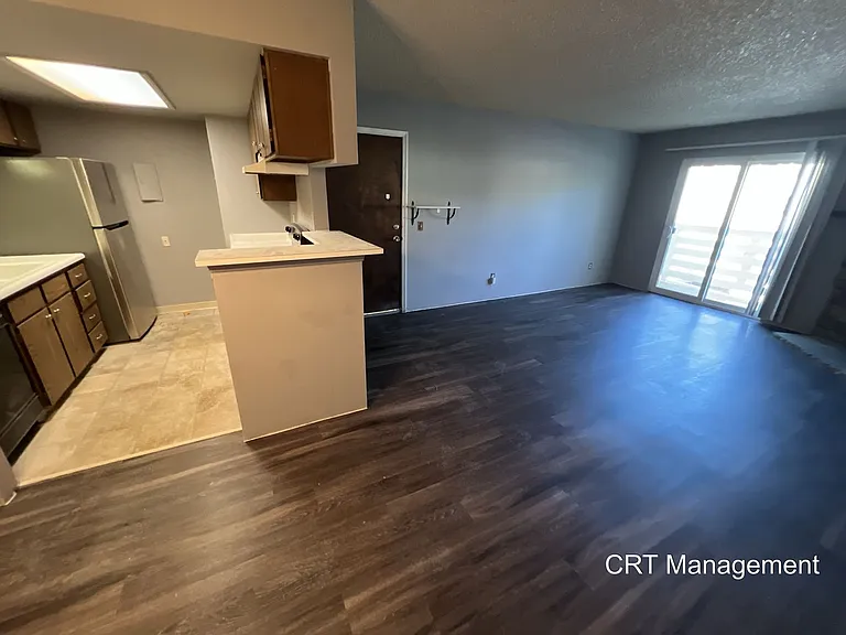 8555 Fairmount Dr #I102 — Photo 3