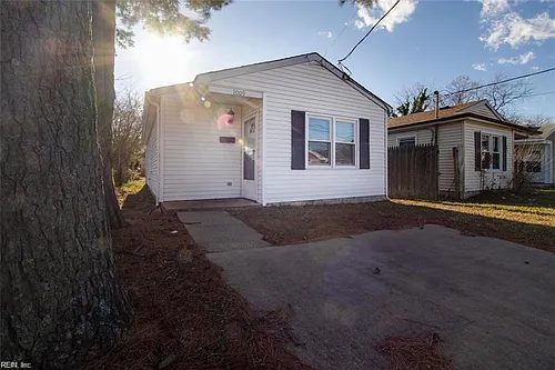 1009 Bethel Ave Photo 1