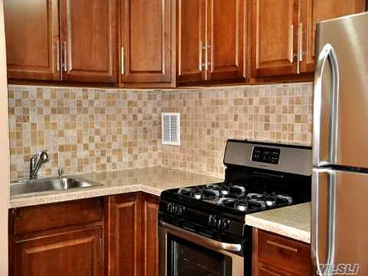 Sold by Exit Kingdom Realty | media 19