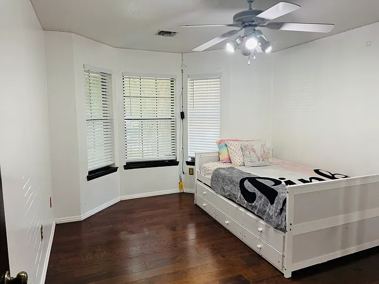 6400 Highland Knolls Dr — Photo 26