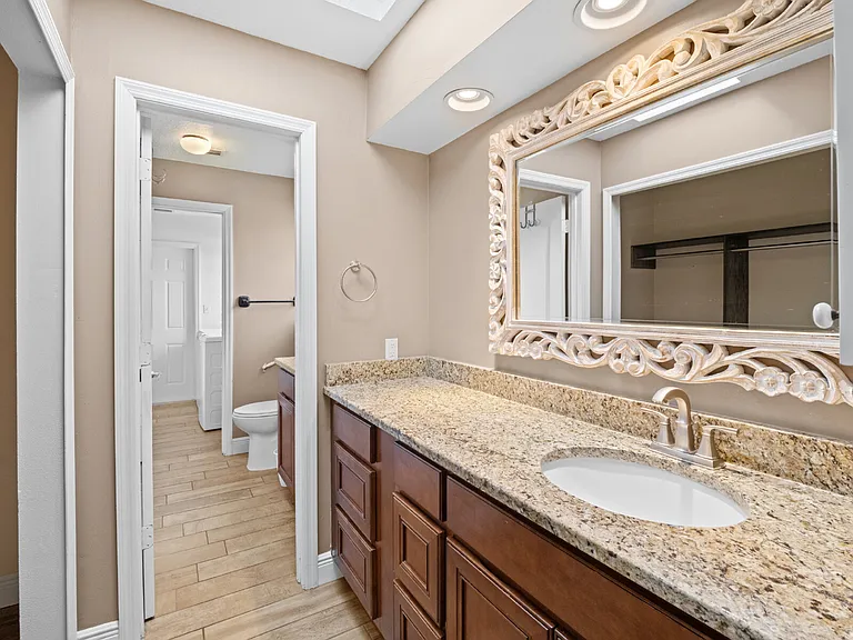 3725 Laurette Rd — Photo 18