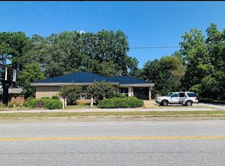 253 E Savannah St, Calhoun Falls, SC 29628