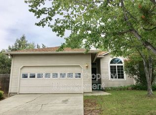 3125 NE Richmond Ct, Bend, OR 97701