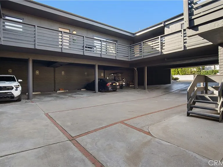 1105 N Coast Hwy — Photo 30
