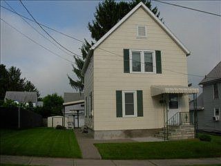 3rd image of 1055 Magee St