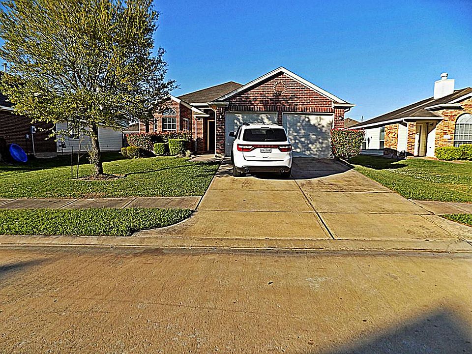 1st image of 2218 Plum Square Ct