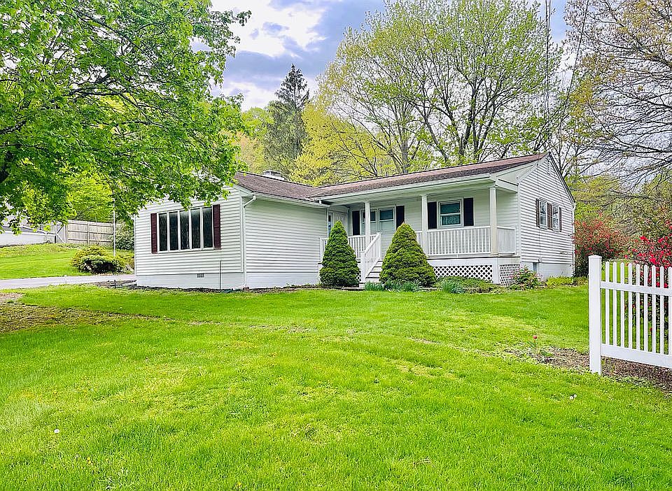 16 Horseshoe Rd, Millbrook, NY 12545 Zillow