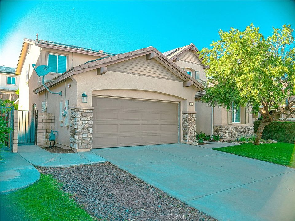 1st image of 18052 Passionflower Ln