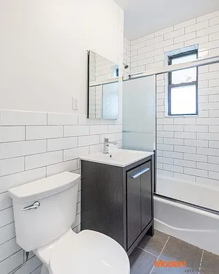 Rented by Modern Spaces | media 8