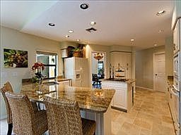 4th image of 28220 Winthrop Cir