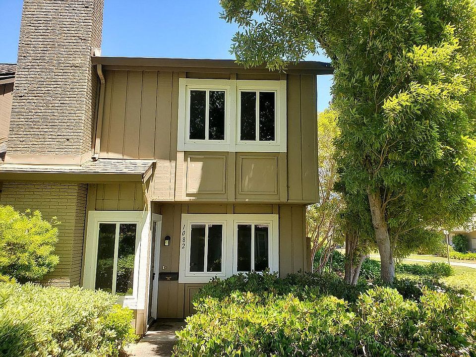 1st image of 1082 Gull Ave