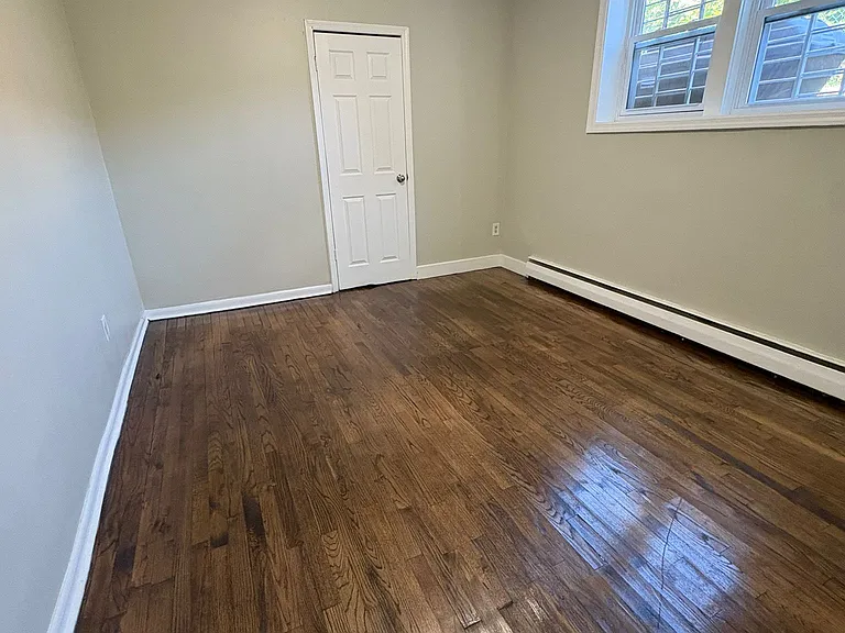 48 Carteret St #B17 — Photo 4