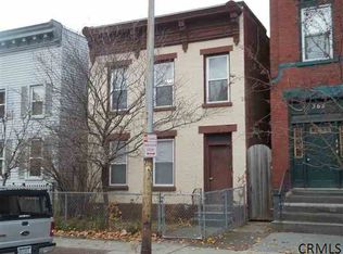 367 3rd St, Troy, NY 12180