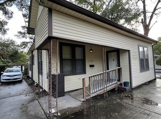 1007 W Lewis St, Conroe, TX 77301