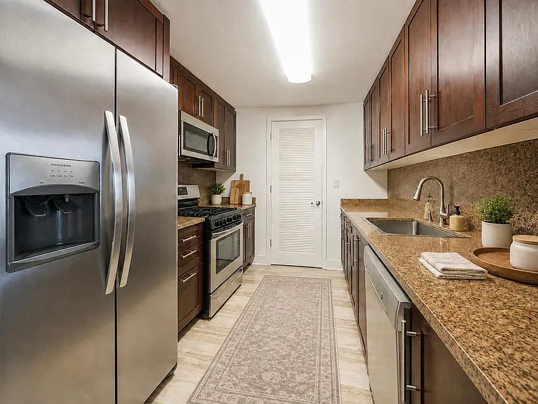253 Washington St #602 — Photo 4