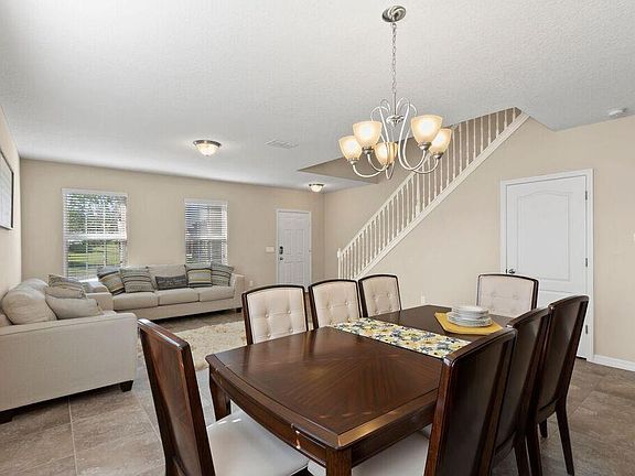 4th image of 521 Kestrel Dr