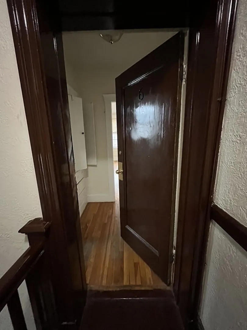 3 Bed Close to Harvard University (Boston) — Photo 4