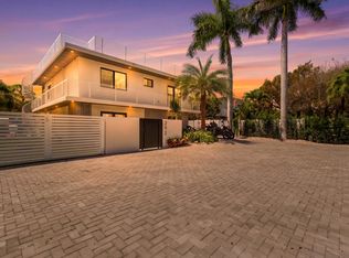 292 Woods Ave, Tavernier, FL 33070