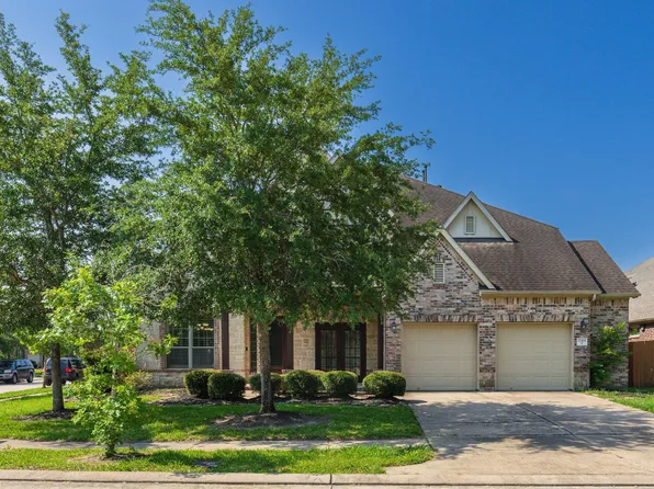 17303 Quiet Shores Dr, Richmond, TX 77407