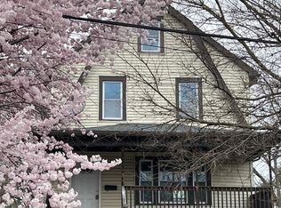 114 Throop St, Scranton, PA 18508