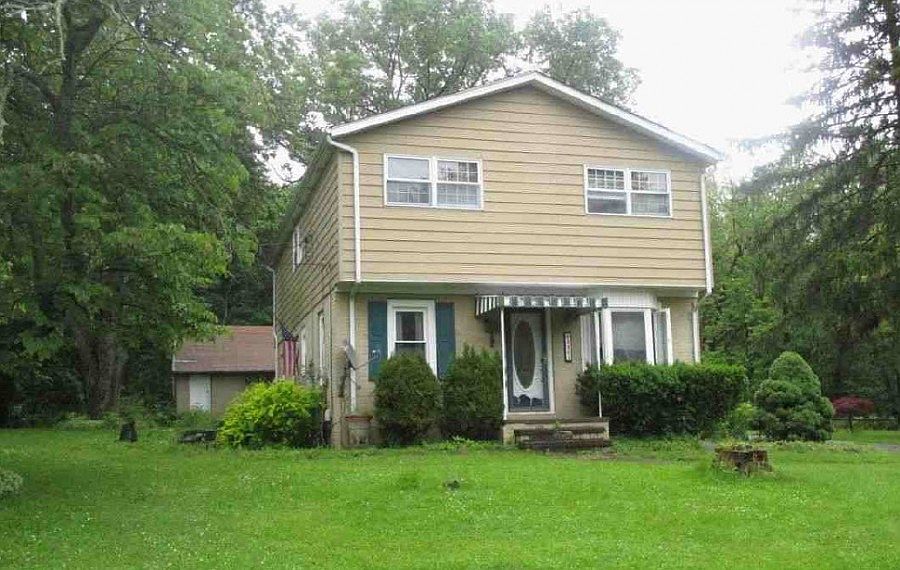 1st image of 1453 Jefferson Ave