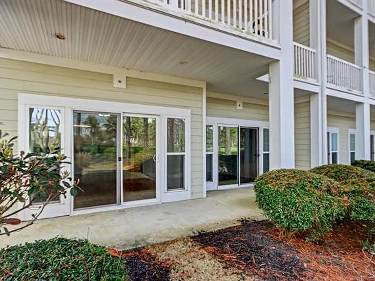 104 Cypress Point Ct #106A — Photo 22