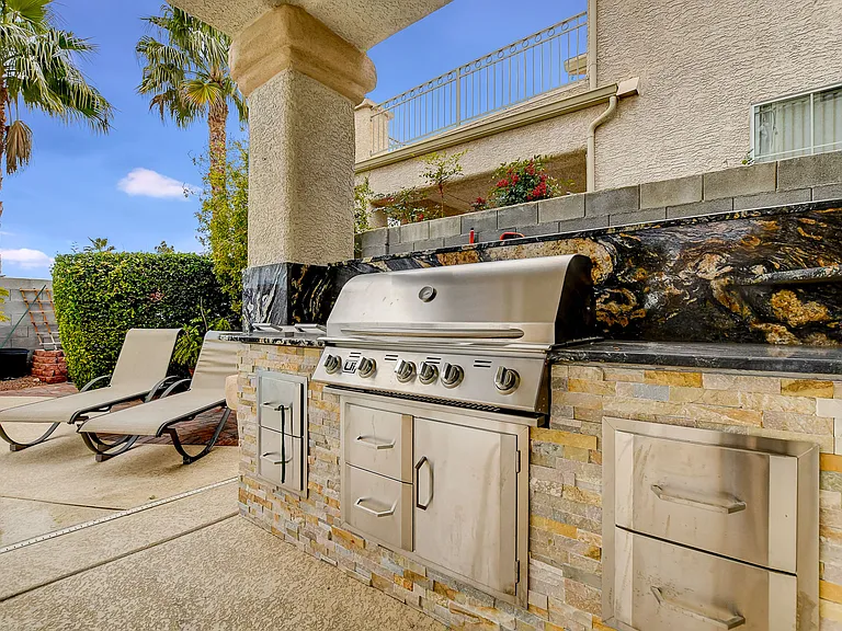 2504 Antique Blossom Ave — Photo 60