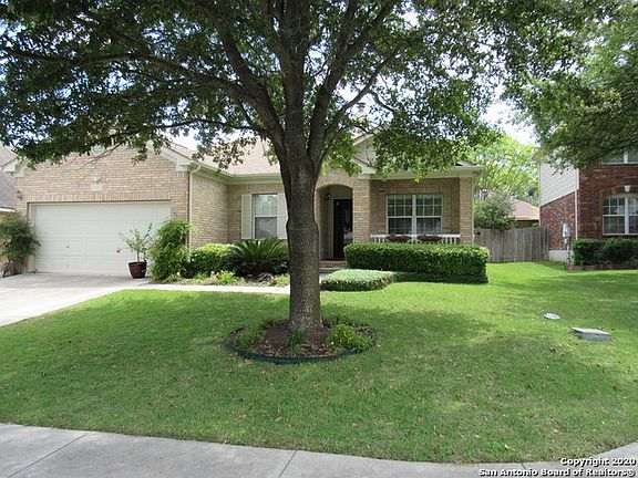 2nd image of 4621 Silverton Dr