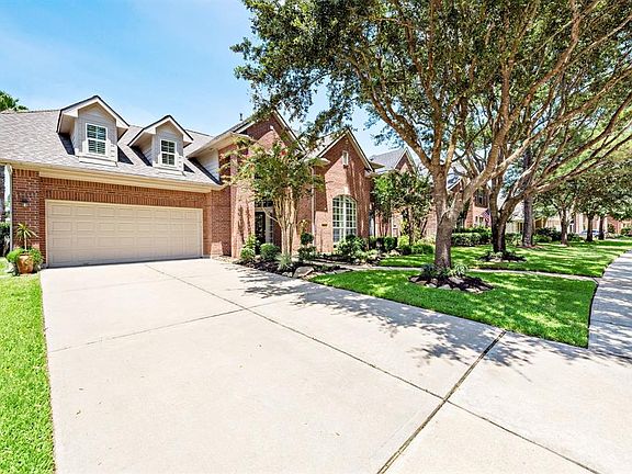 3rd image of 5419 Portage Rock Ln