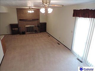 3rd image of 2615 Linda St