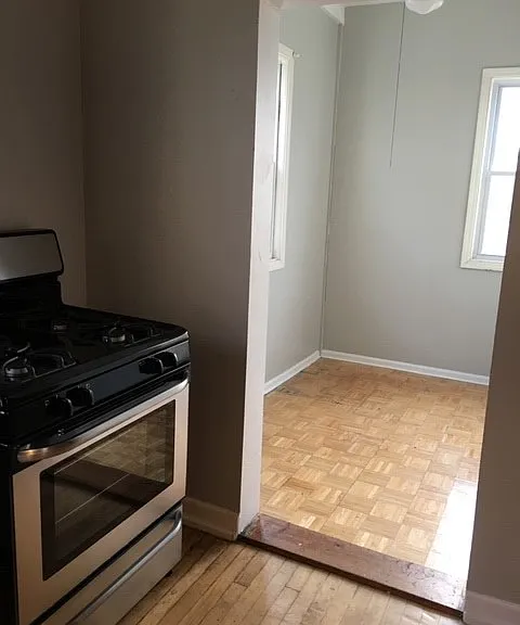 1820 N Albany Ave #2 — Photo 8