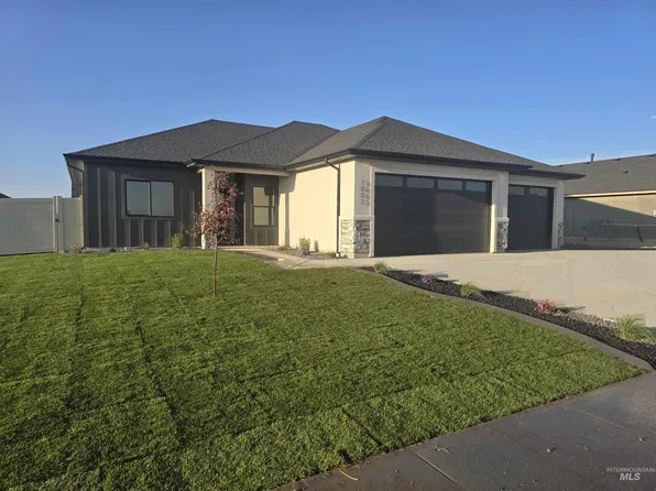 976 Canal St, Twin Falls, ID 83301