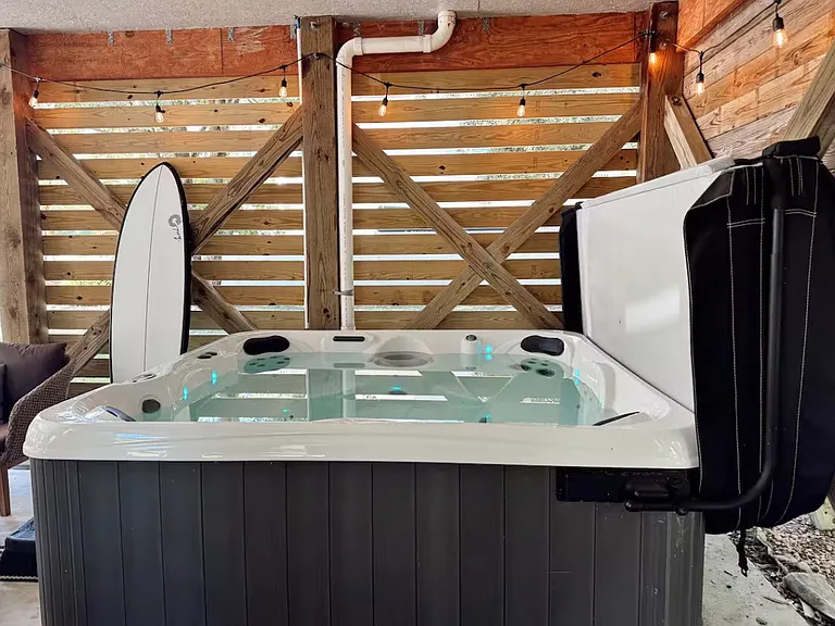 825 Driftwood Dr — Photo 23