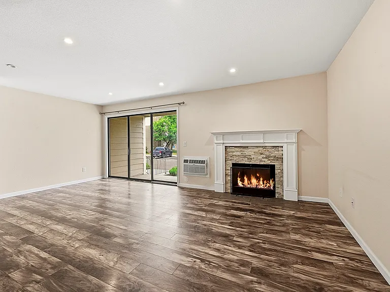 4896 S Dudley St #7-2 — Photo 5