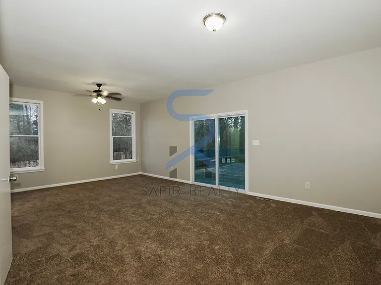 1441 Boulevard Lorraine SW — Photo 12