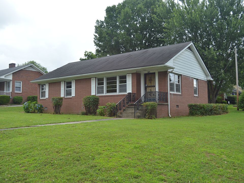 1st image of 736 Westwood Ave