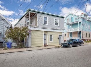 7 Summer St, Cranston, RI 02910