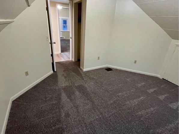 128-130 W Main St #3