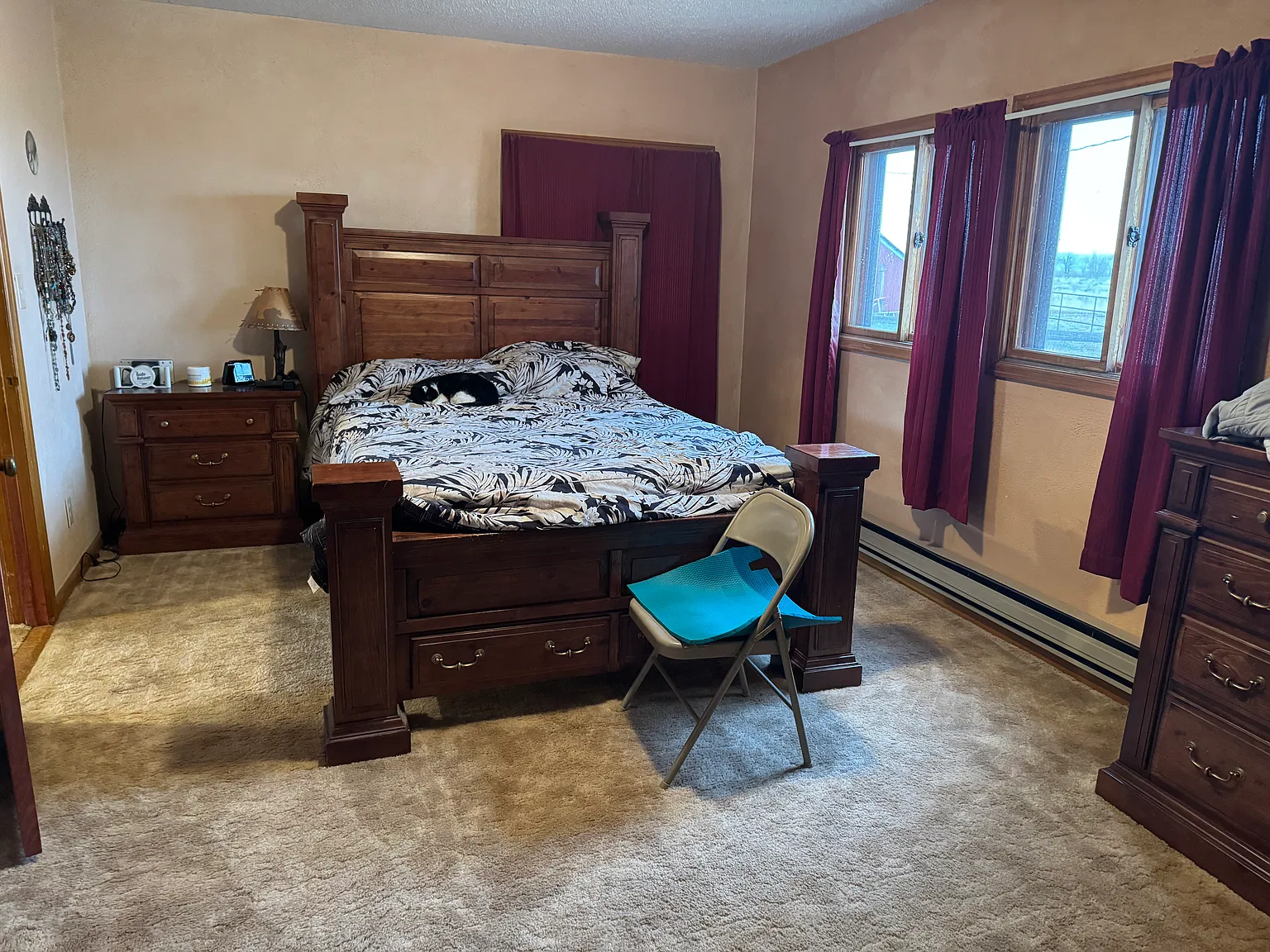 3 bed, 2331 sqft, $1,500 — Photo 4