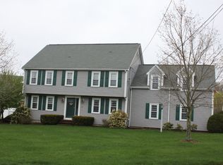 2 Seth Dr, Attleboro, MA 02703