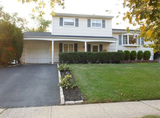 10 Appleman Rd, Somerset, NJ 08873