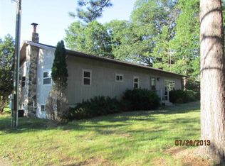 W6152 Fawn Rd, Westfield, WI 53964