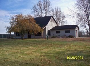 W7355 County Road B, Coleman, WI 54112