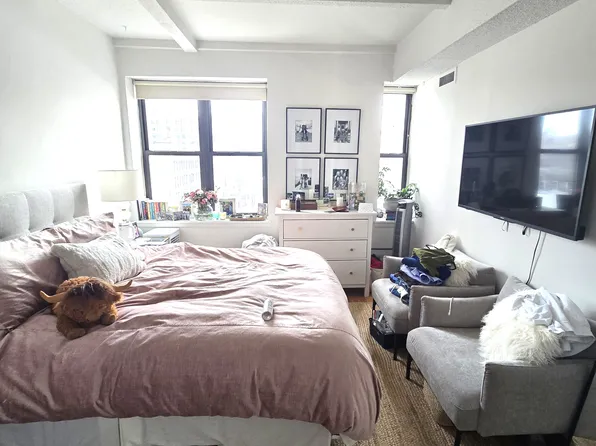 160 Bleecker Street image 1 of 7