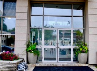 2770 Yonge St #B08, Toronto, ON M4N 2J3