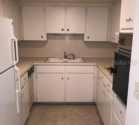 5th image of 2462 Brazilia Dr APT 24